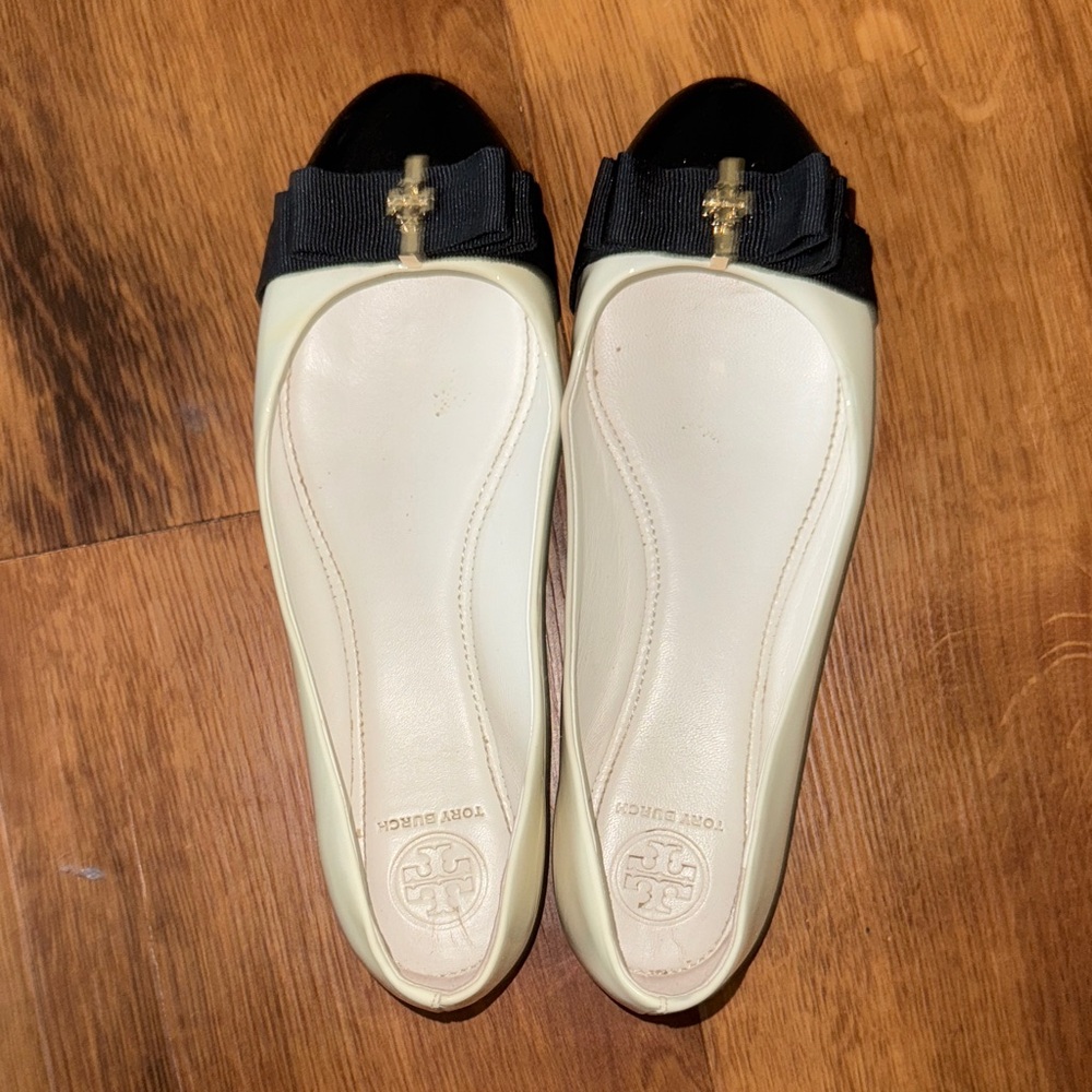 Tory Burch Trudy Cream and Black Bow Flats